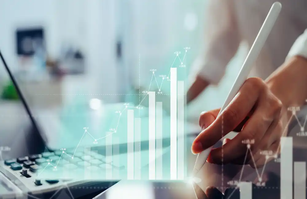 Analysis of the 5.9 Percent UK Investment Rise and Economic Implications for 2025