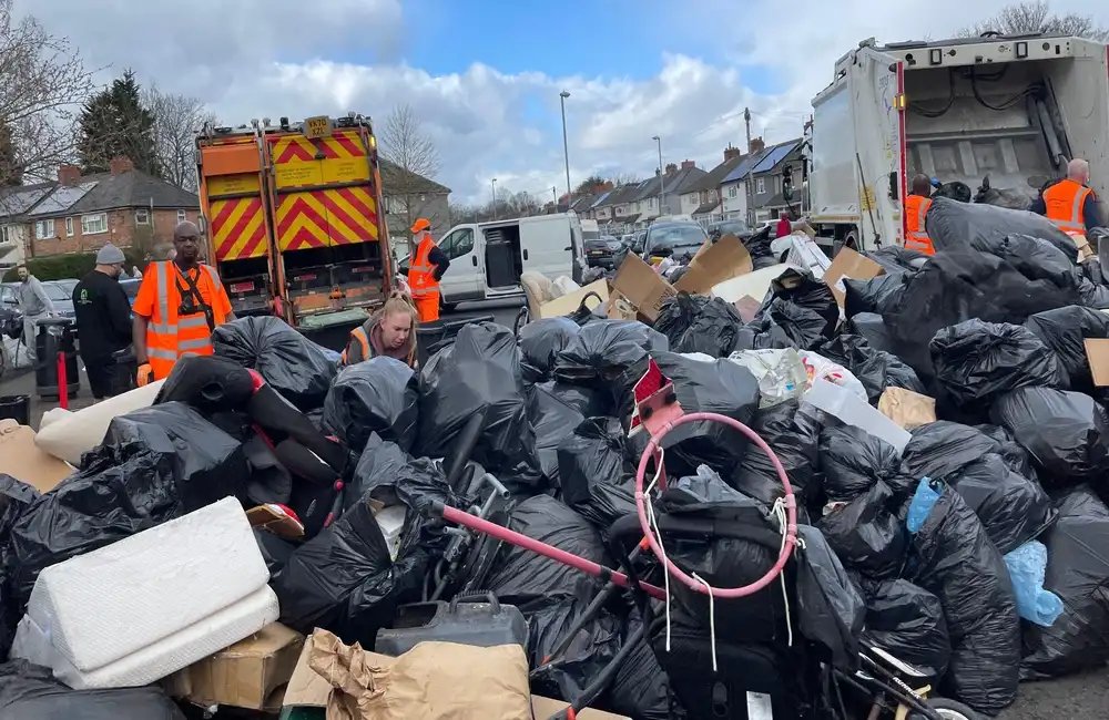 Birmingham Bin Strike: Labour Disputes and Investment Risks in Unionised Sectors  