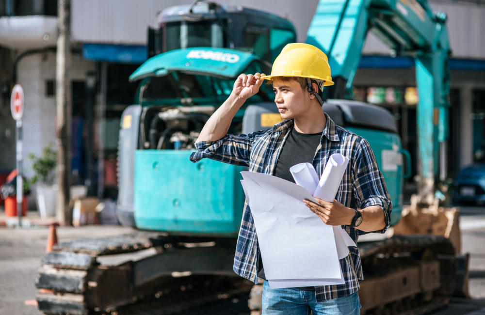 Understanding the Differences Between Junior and Major Mining Companies