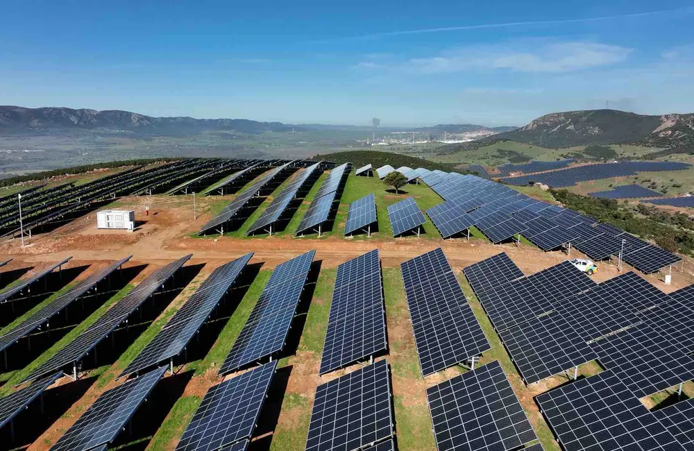 Iberdrola Starts First Spanish Hydrogen  Plant At Puertollano