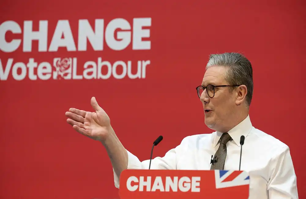 Labour's U.S.-Inspired Public Sector Overhaul: Investor Concerns Mount 