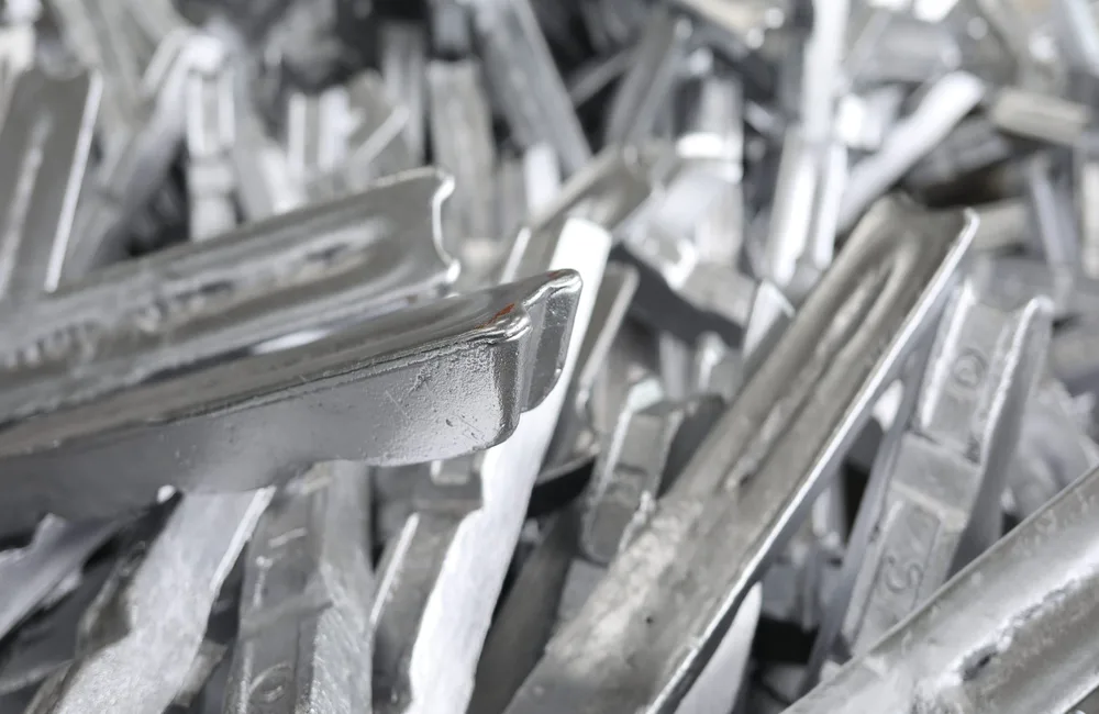 Russia's Invasion Of Ukraine To Impact Global Aluminum Supply; Nickel Prices Surge