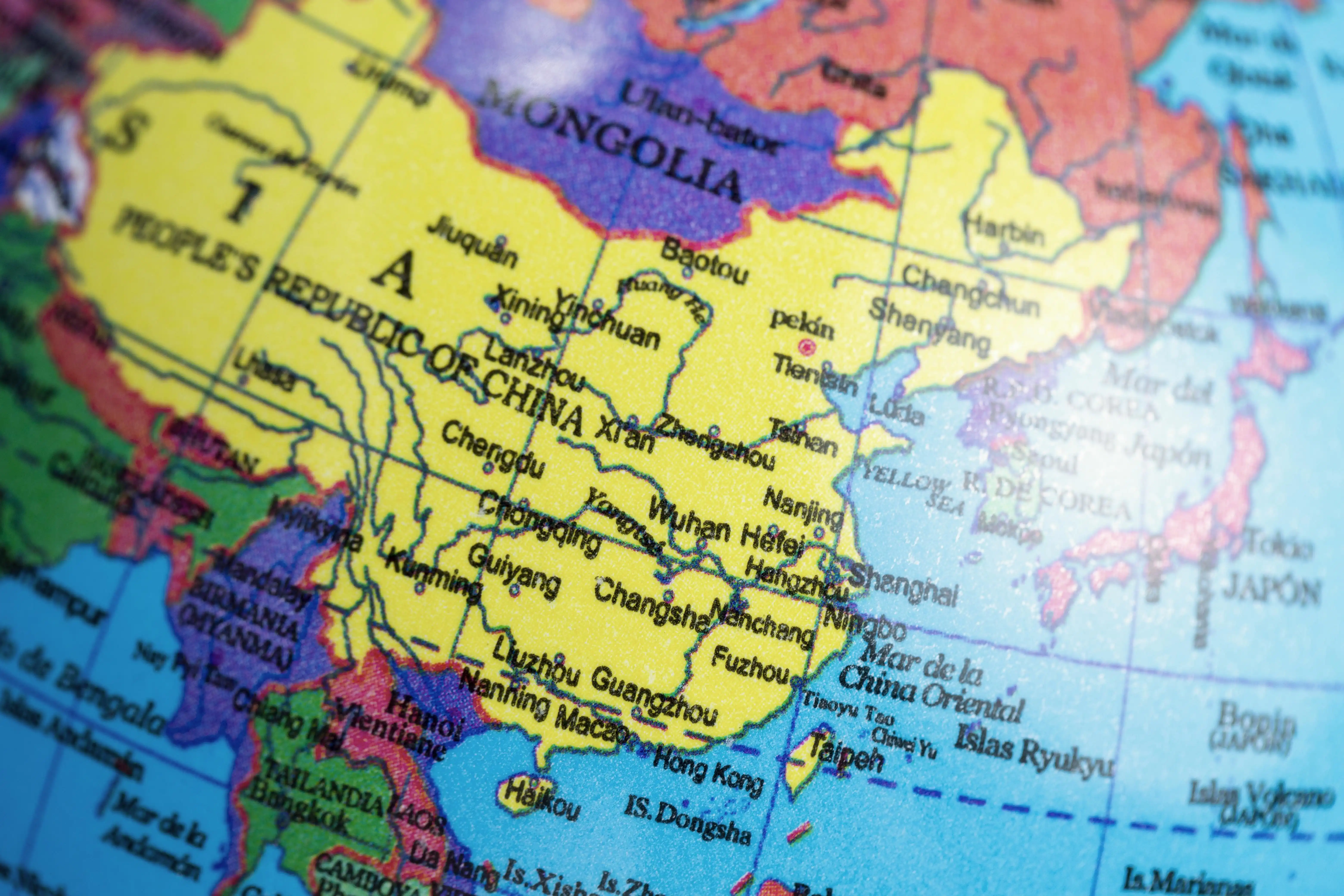 UK Business Eyes China as Trade Discussions Set to Restart