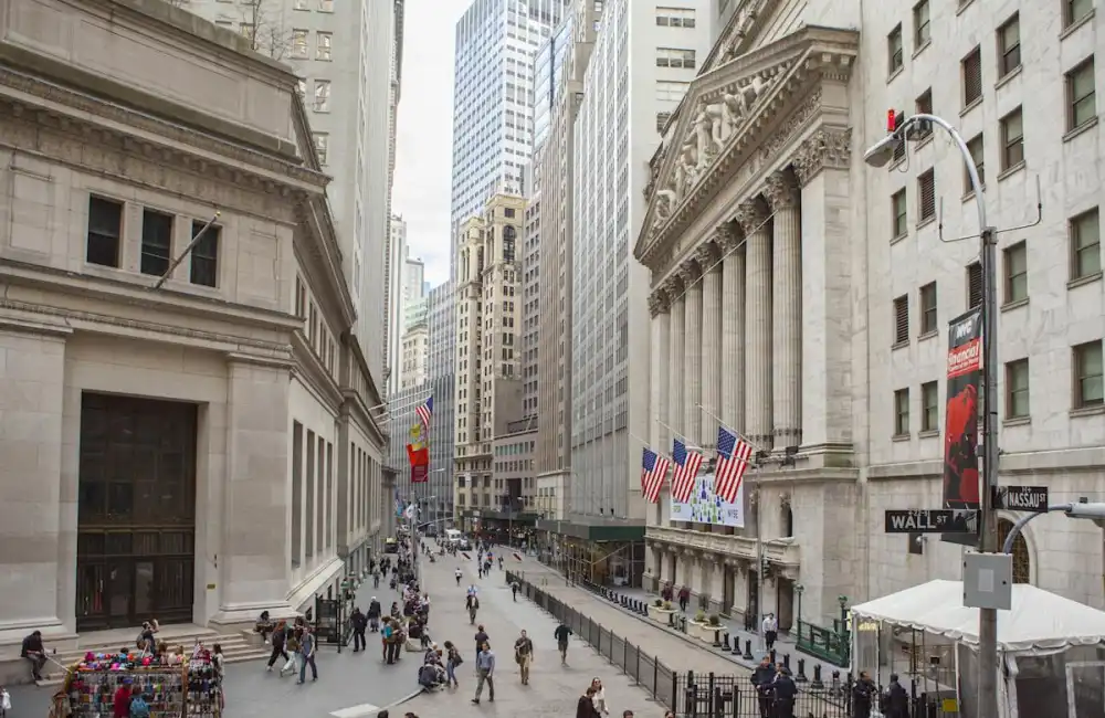Wall Street rebound driven by record smallest number of stocks